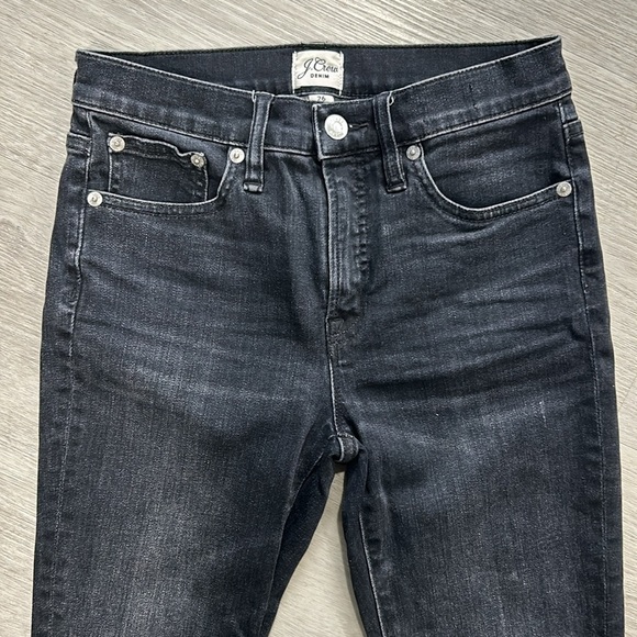 J.crew • 9" high-rise toothpick jean in Charcoal wash size 26 - Picture 4 of 12